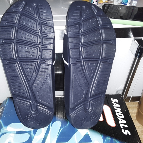 Fila women's sleek slide sandals - Picture 2 of 14